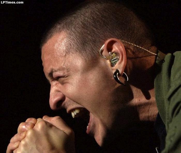 Chester Bennington4